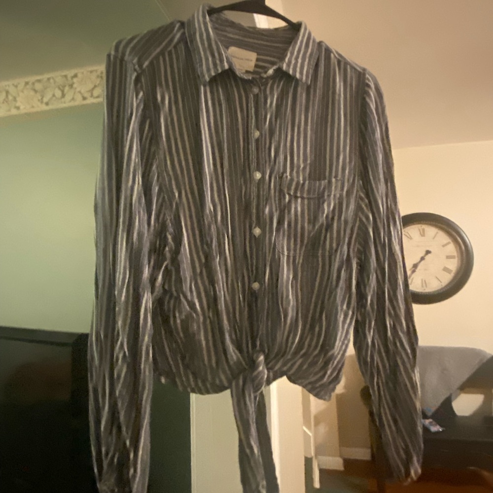 American eagle striped blouse
